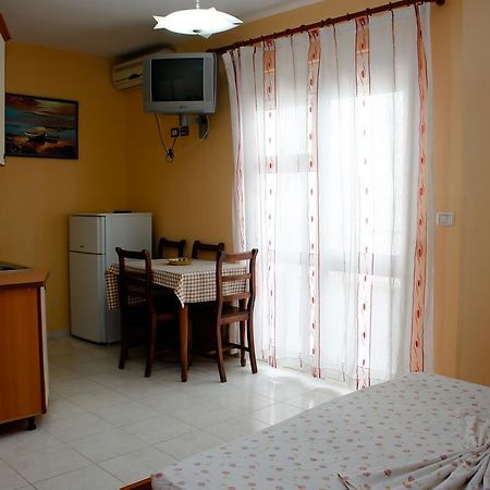 Apartments Bella Vista Durrës Buitenkant foto
